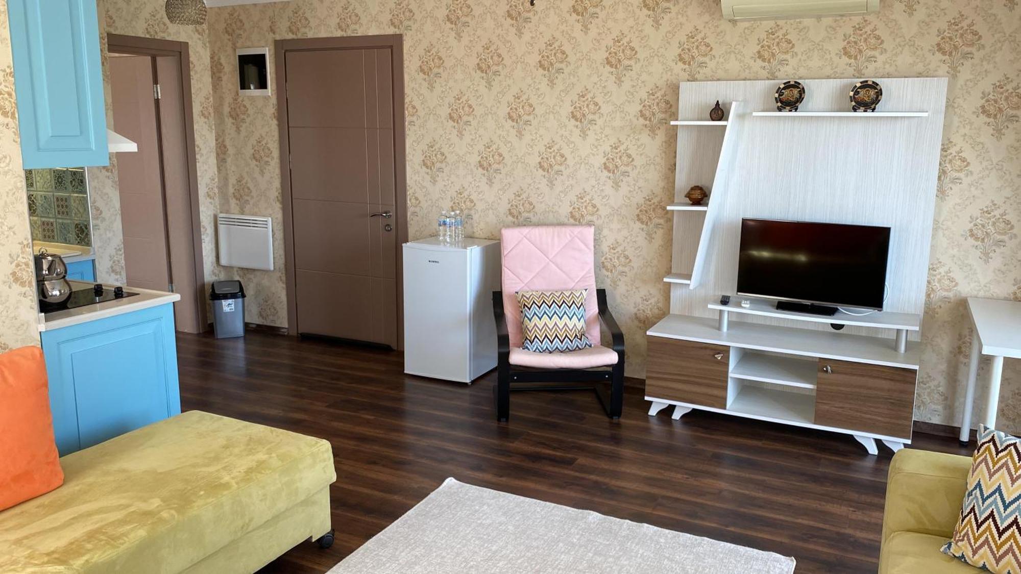 Niluefer Butik Otel (Adults Only) Ayvalı المظهر الخارجي الصورة