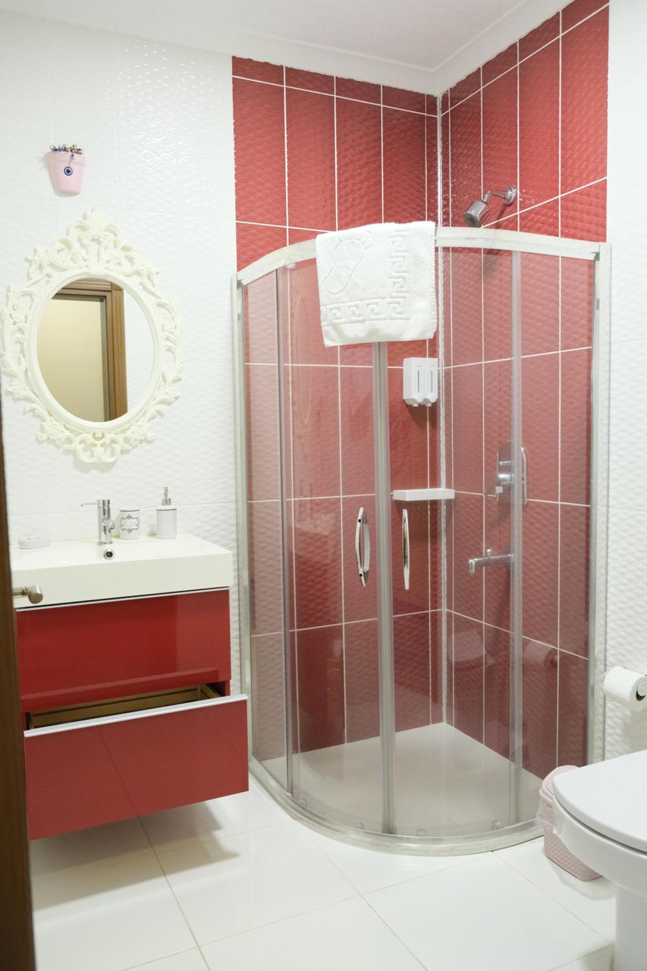 Niluefer Butik Otel (Adults Only) Ayvalı المظهر الخارجي الصورة