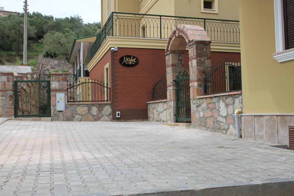 Niluefer Butik Otel (Adults Only) Ayvalı المظهر الخارجي الصورة