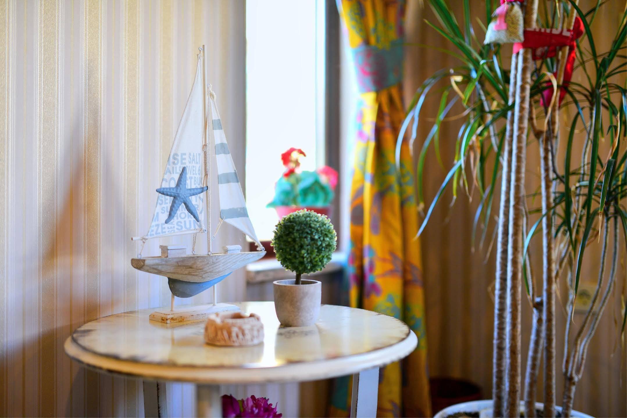 Niluefer Butik Otel (Adults Only) Ayvalı المظهر الخارجي الصورة